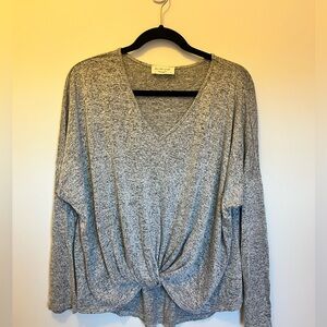 Lavender Field Heathered Gray Twist Front Long Sleeve Tee